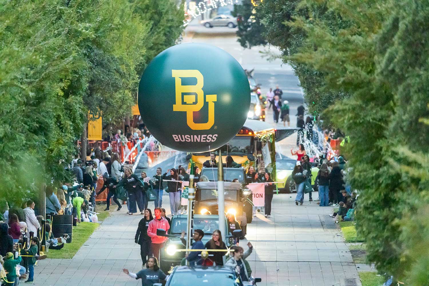 Big Business BU Balloon in the parade